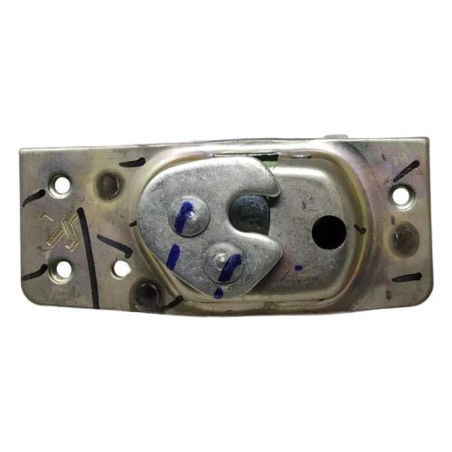 Front Door Lock Assy (RH) 77104M79510  For Maruti Omni (P)